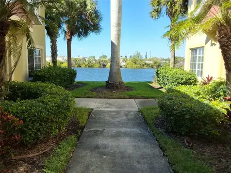 3909 45th Terrace W Bradenton FL 34210
