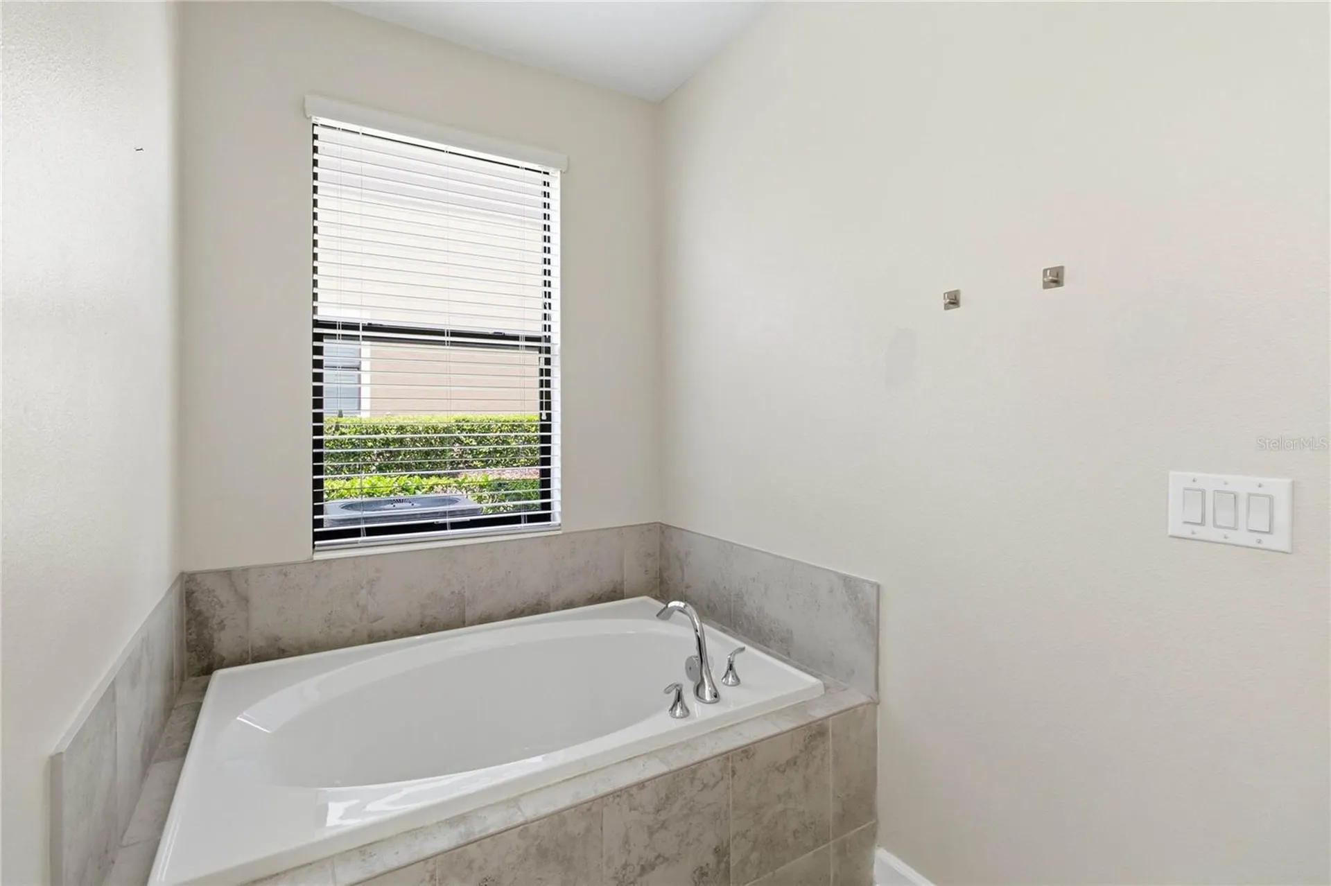 9019 Azalea Sands Lane Davenport FL 33896
