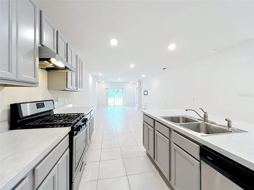 20029 Royal Tern Court Leesburg FL 34748