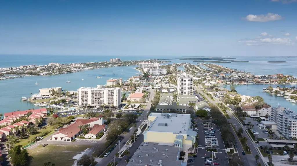 241 Skiff Point Clearwater Beach FL 33767