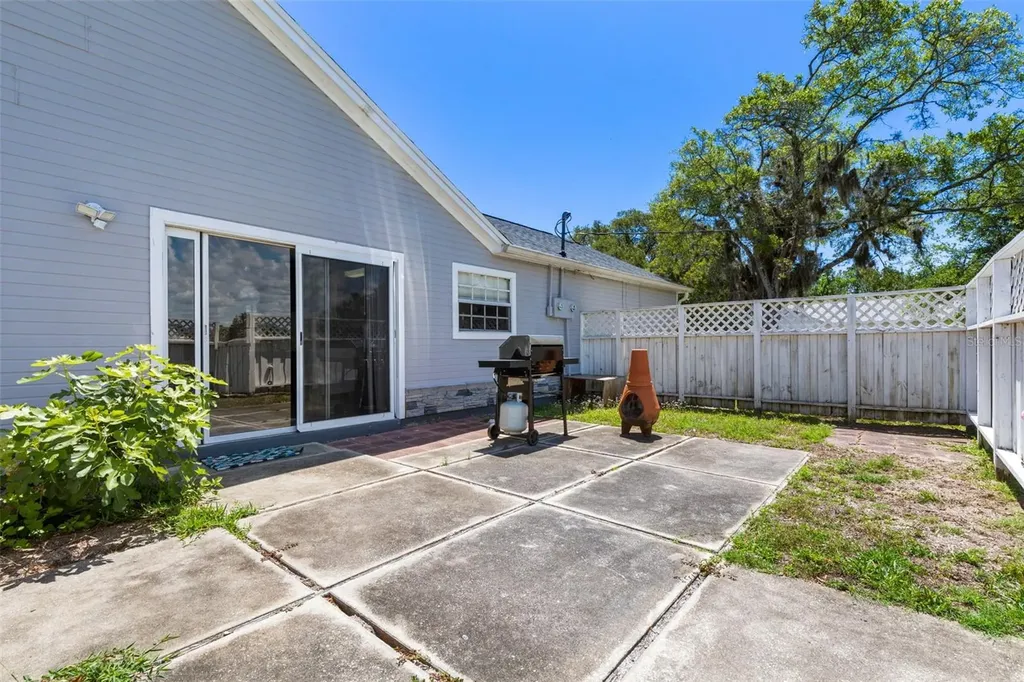 1 Crystal Way Palm Coast FL 32137