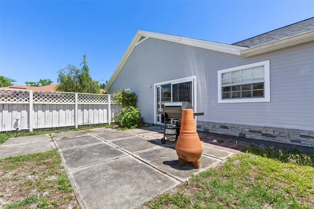 1 Crystal Way Palm Coast FL 32137