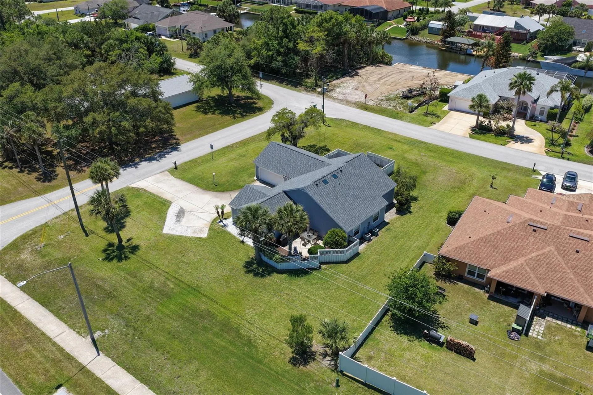 1 Crystal Way Palm Coast FL 32137