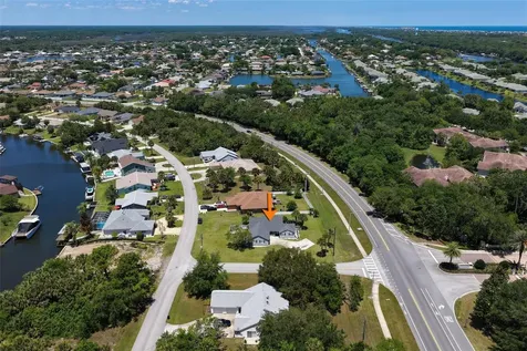 1 Crystal Way Palm Coast FL 32137