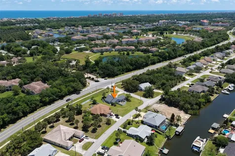 1 Crystal Way Palm Coast FL 32137