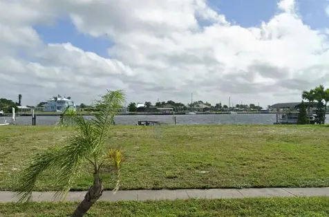 164 Morgan Lane SE Port Charlotte FL 33952
