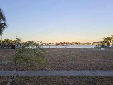 164 Morgan Lane SE Port Charlotte FL 33952