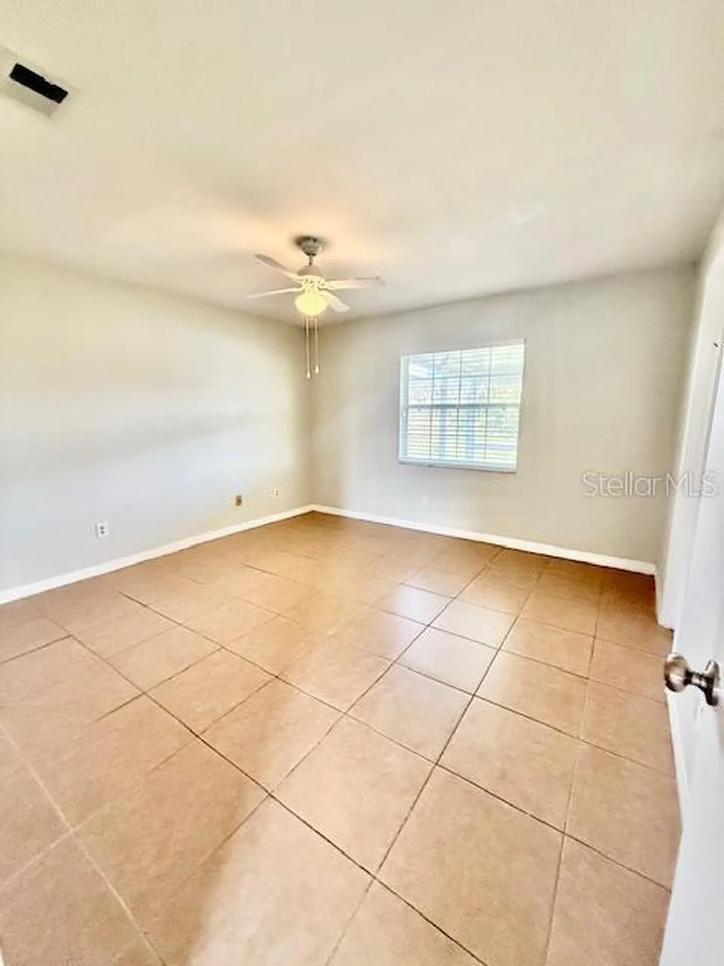 19 Lago Mesa Way Kissimmee FL 34743