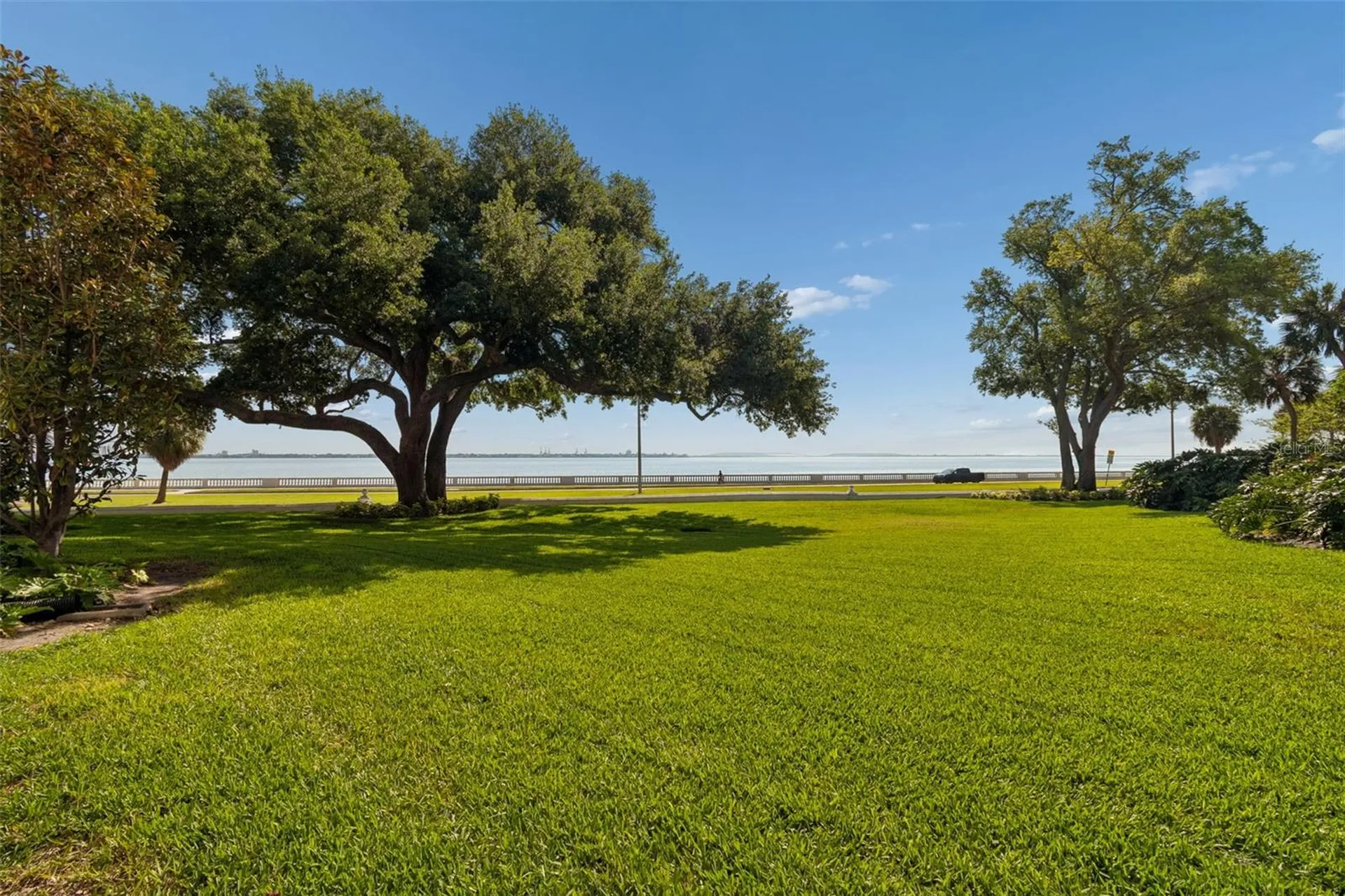 3325 Bayshore Boulevard Tampa FL 33629