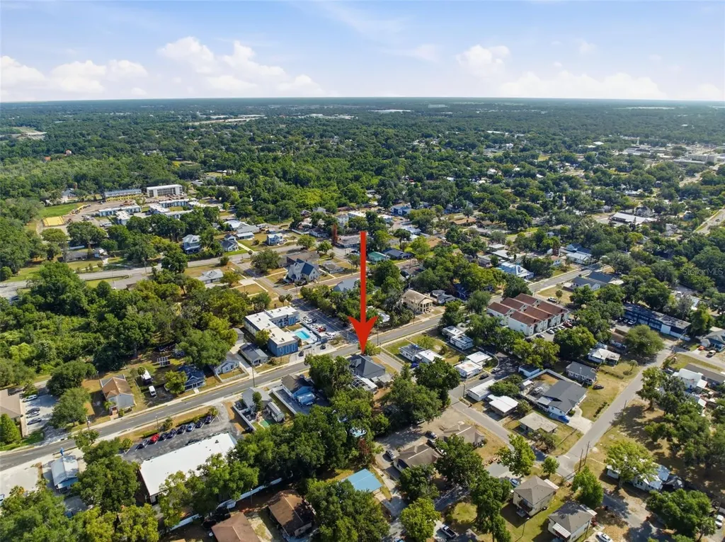 1201 W Reynolds Street Plant City FL 33563