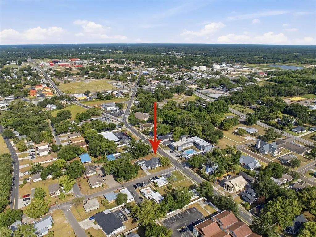 1201 W Reynolds Street Plant City FL 33563