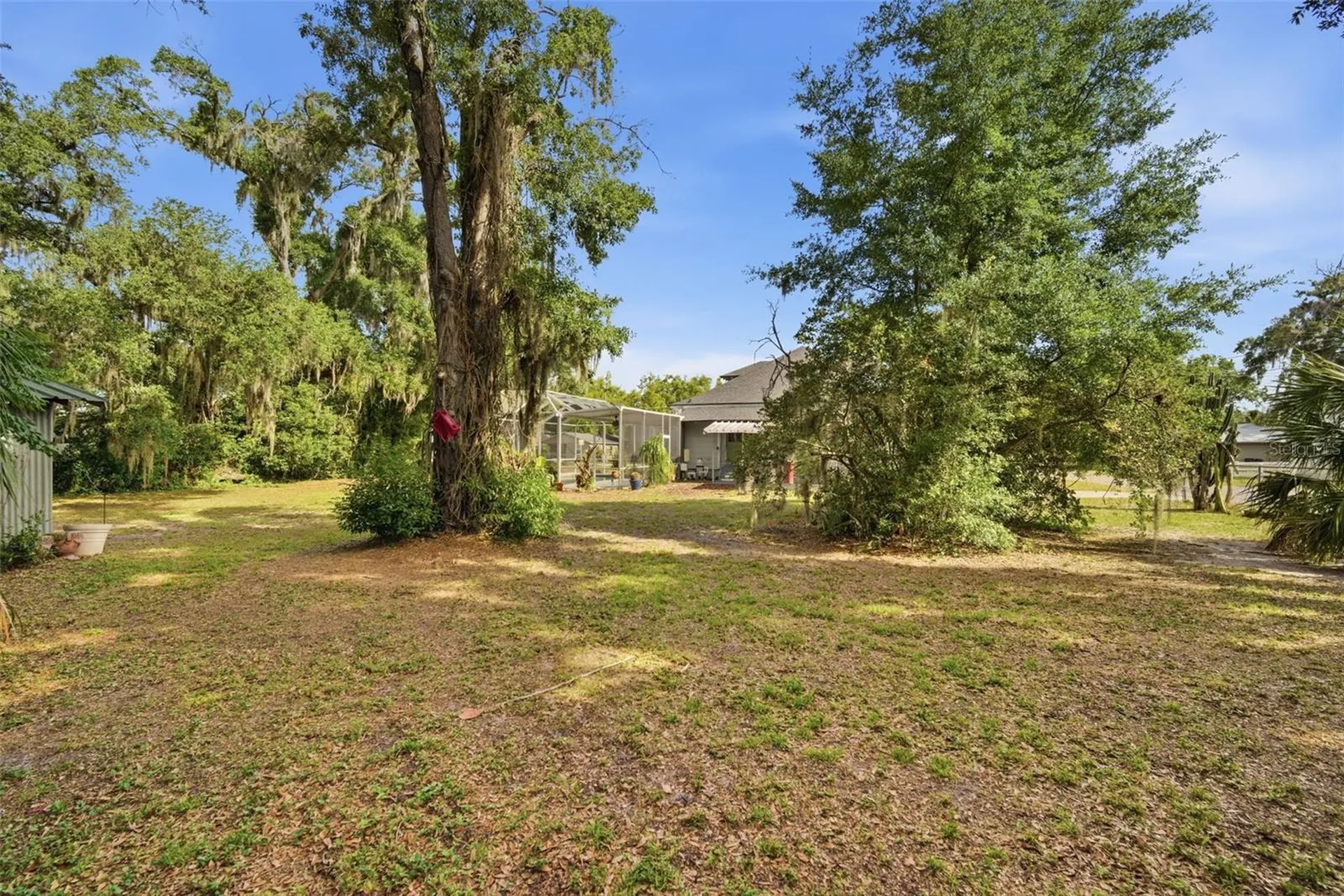 1201 W Reynolds Street Plant City FL 33563