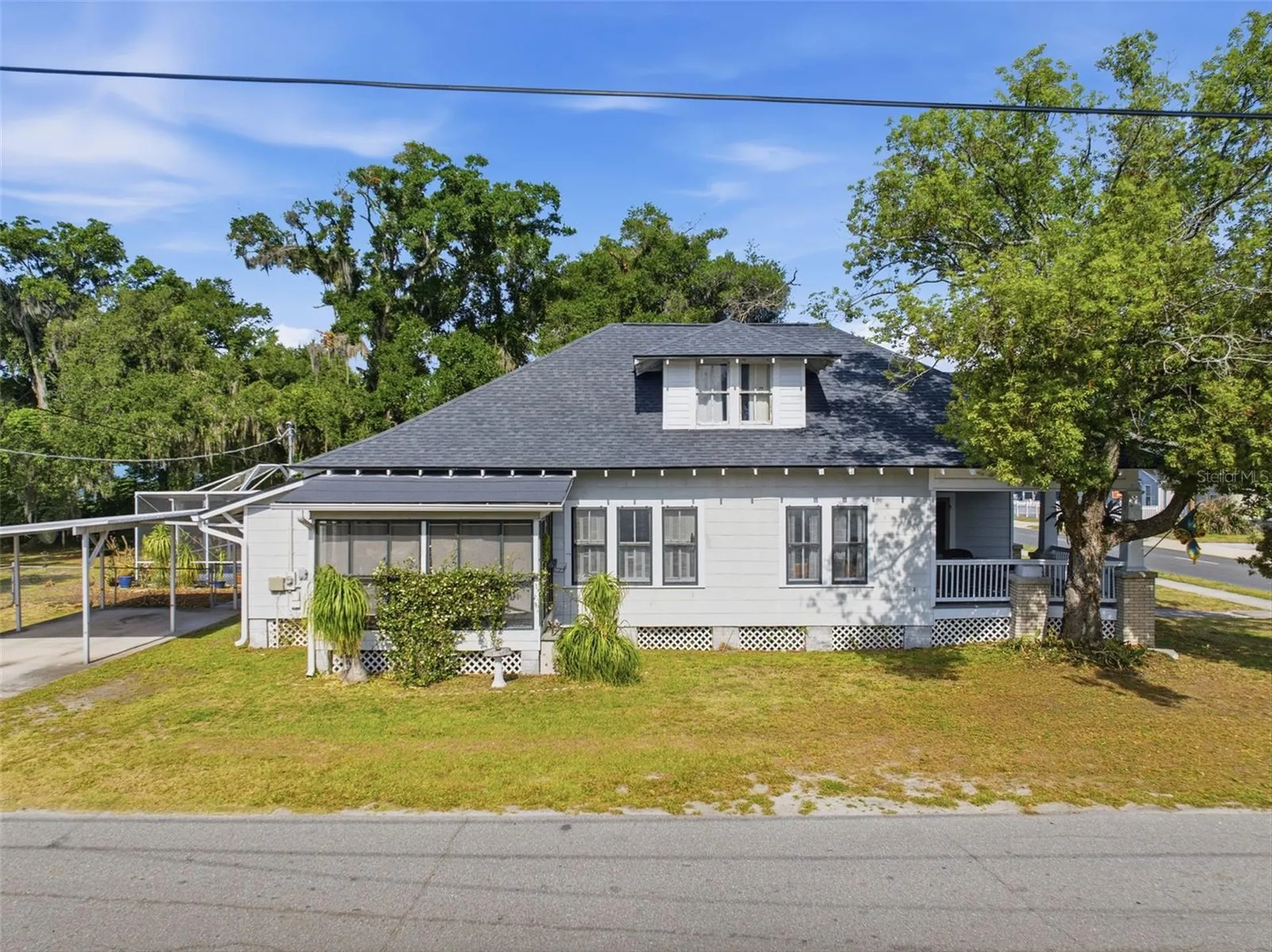 1201 W Reynolds Street Plant City FL 33563
