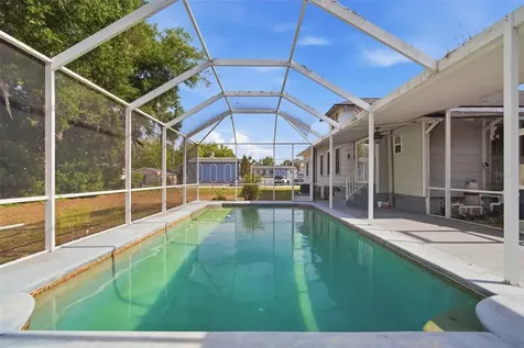 1201 W Reynolds Street Plant City FL 33563