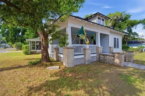 1201 W Reynolds Street Plant City FL 33563