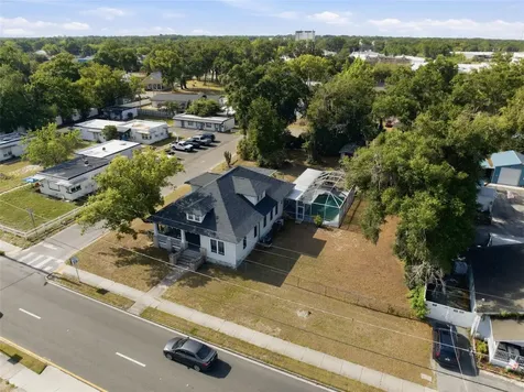 1201 W Reynolds Street Plant City FL 33563