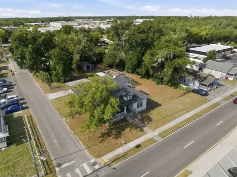1201 W Reynolds Street Plant City FL 33563