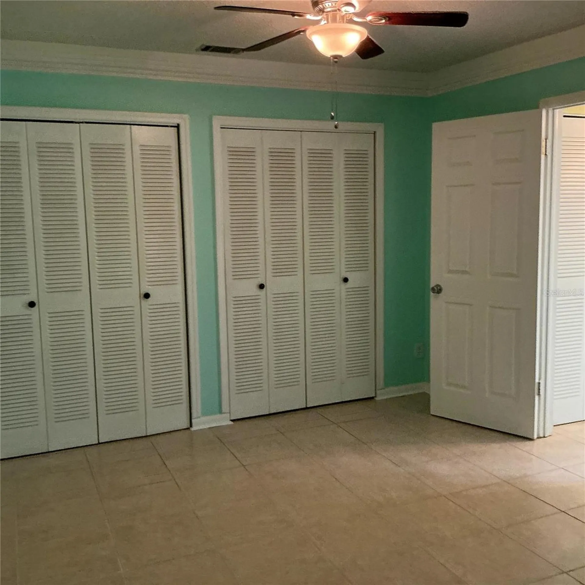 5267 81st St N St Petersburg FL 33709