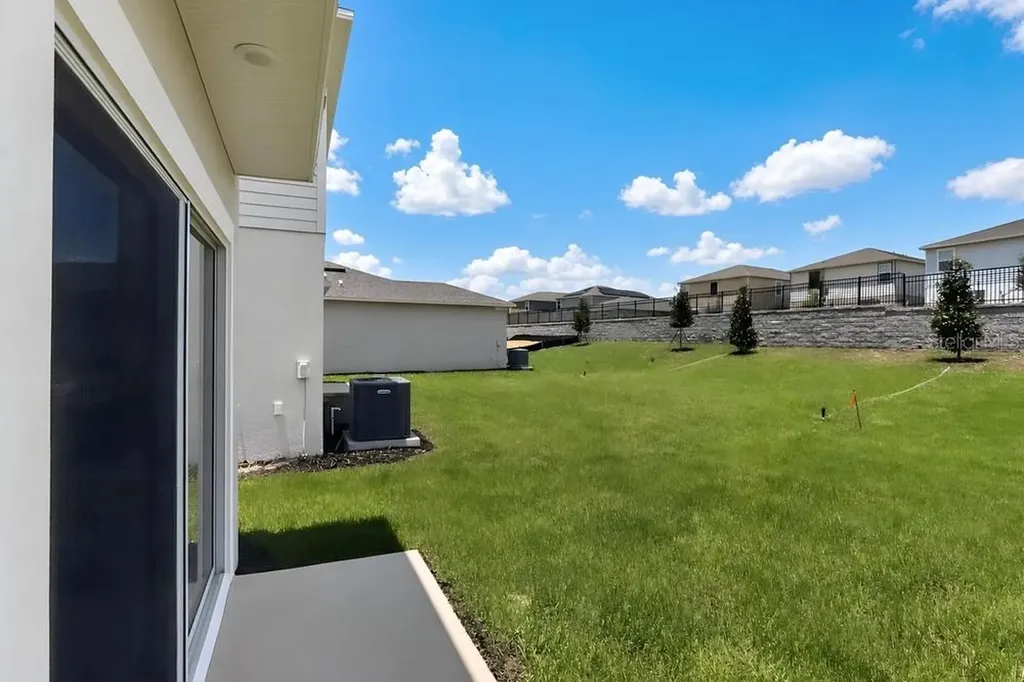 371 Cornerstone Drive Groveland FL 34736