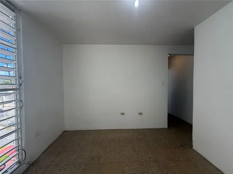 3-A Cll Confianza San Juan PR 00924
