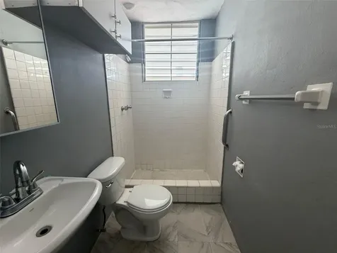 3-A Cll Confianza San Juan PR 00924