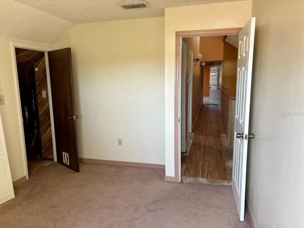 5203 2nd Avenue Drive NW Bradenton FL 34209