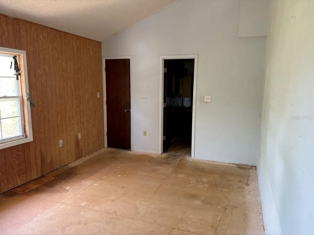 5203 2nd Avenue Drive NW Bradenton FL 34209