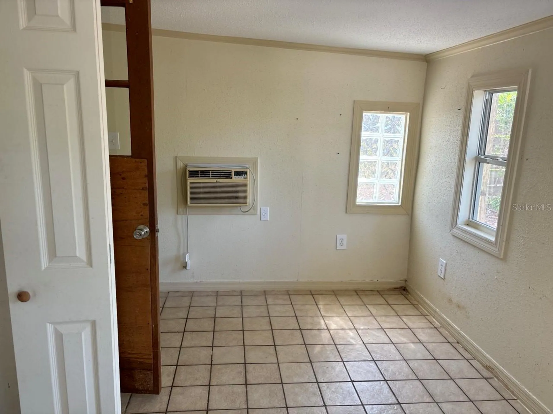 5203 2nd Avenue Drive NW Bradenton FL 34209