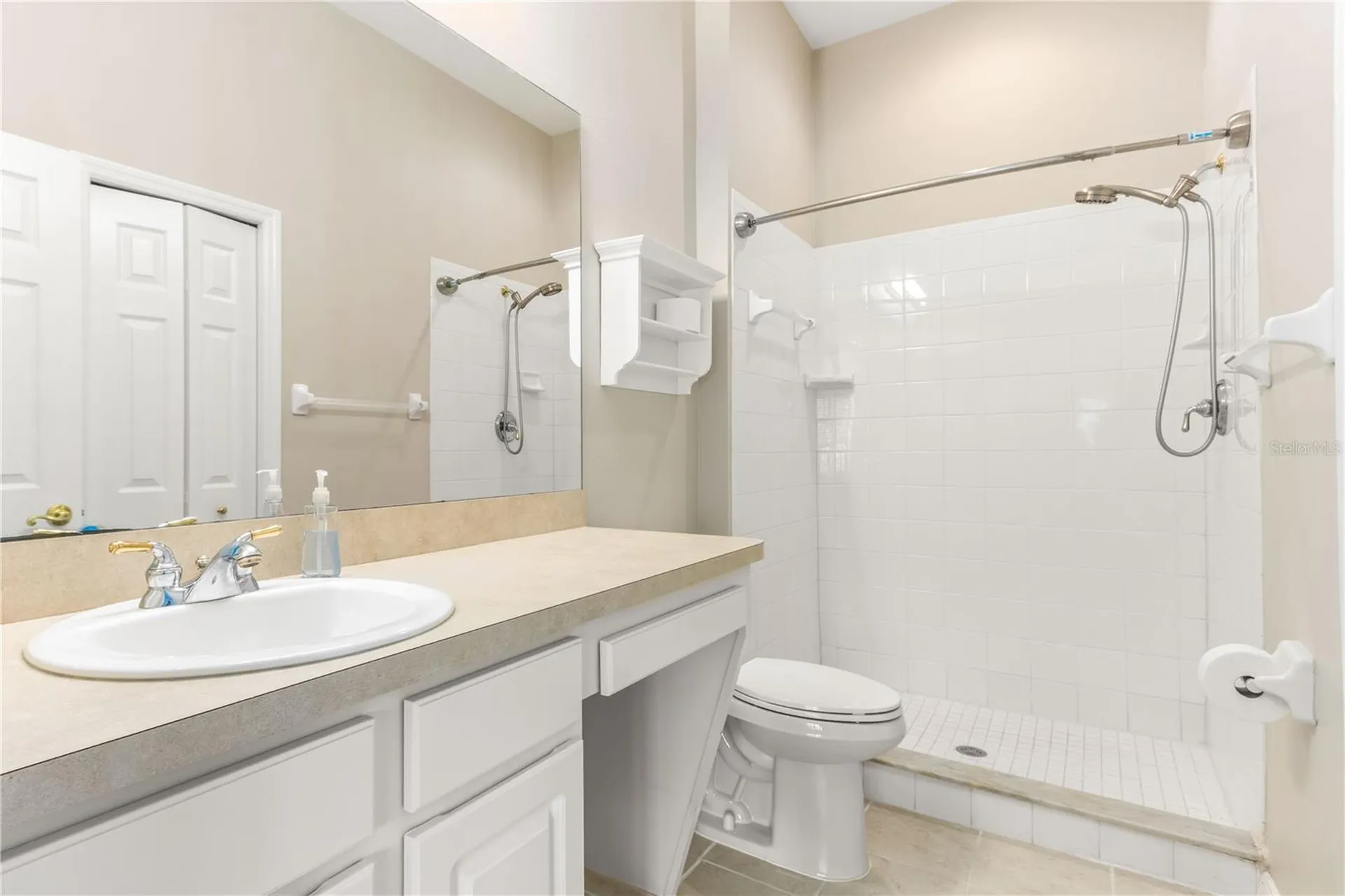 3326 Covered Bridge Drive W Dunedin FL 34698