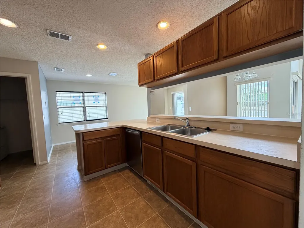 1214 Timberbend Circle Orlando FL 32824