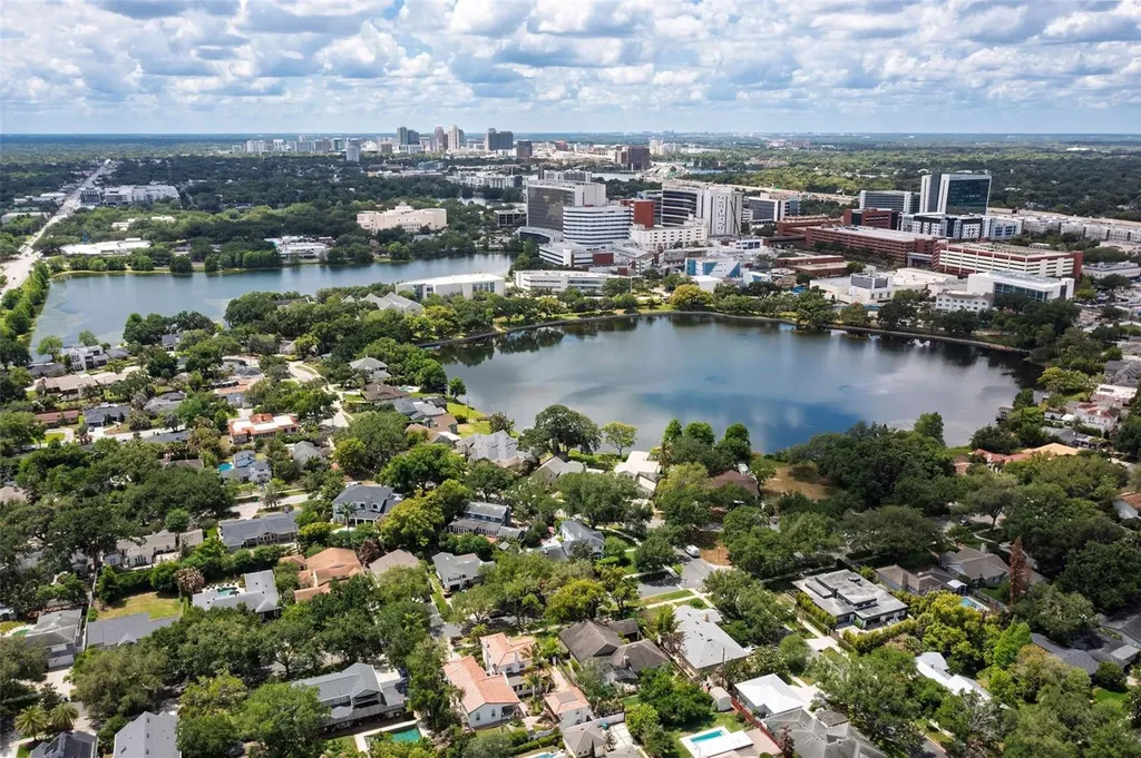 3041 Westchester Avenue Orlando FL 32803