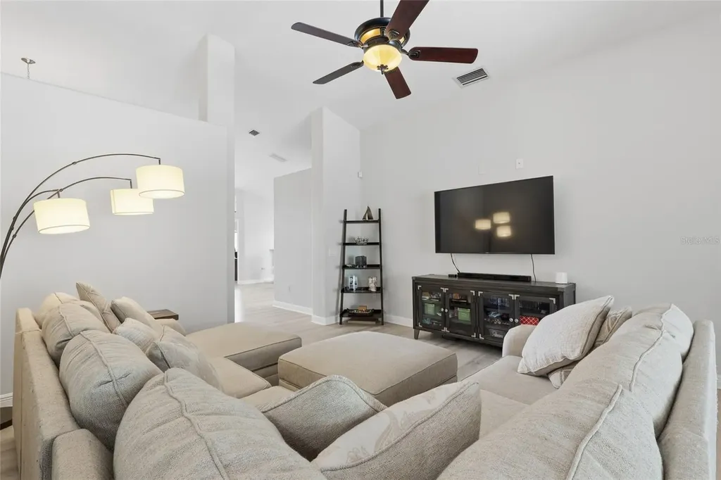 2453 Addington Place Wesley Chapel FL 33543