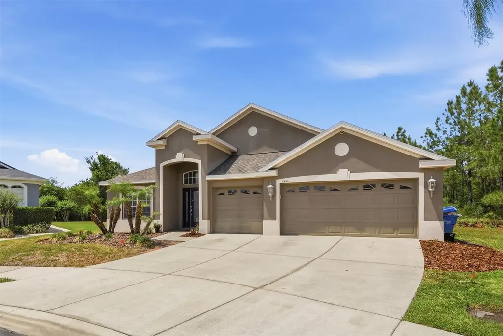 2453 Addington Place Wesley Chapel FL 33543