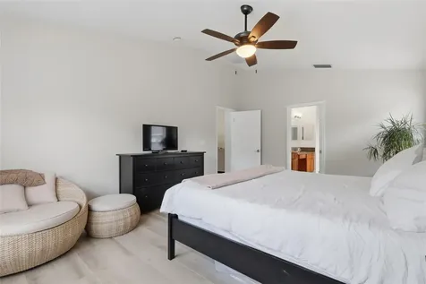 2453 Addington Place Wesley Chapel FL 33543