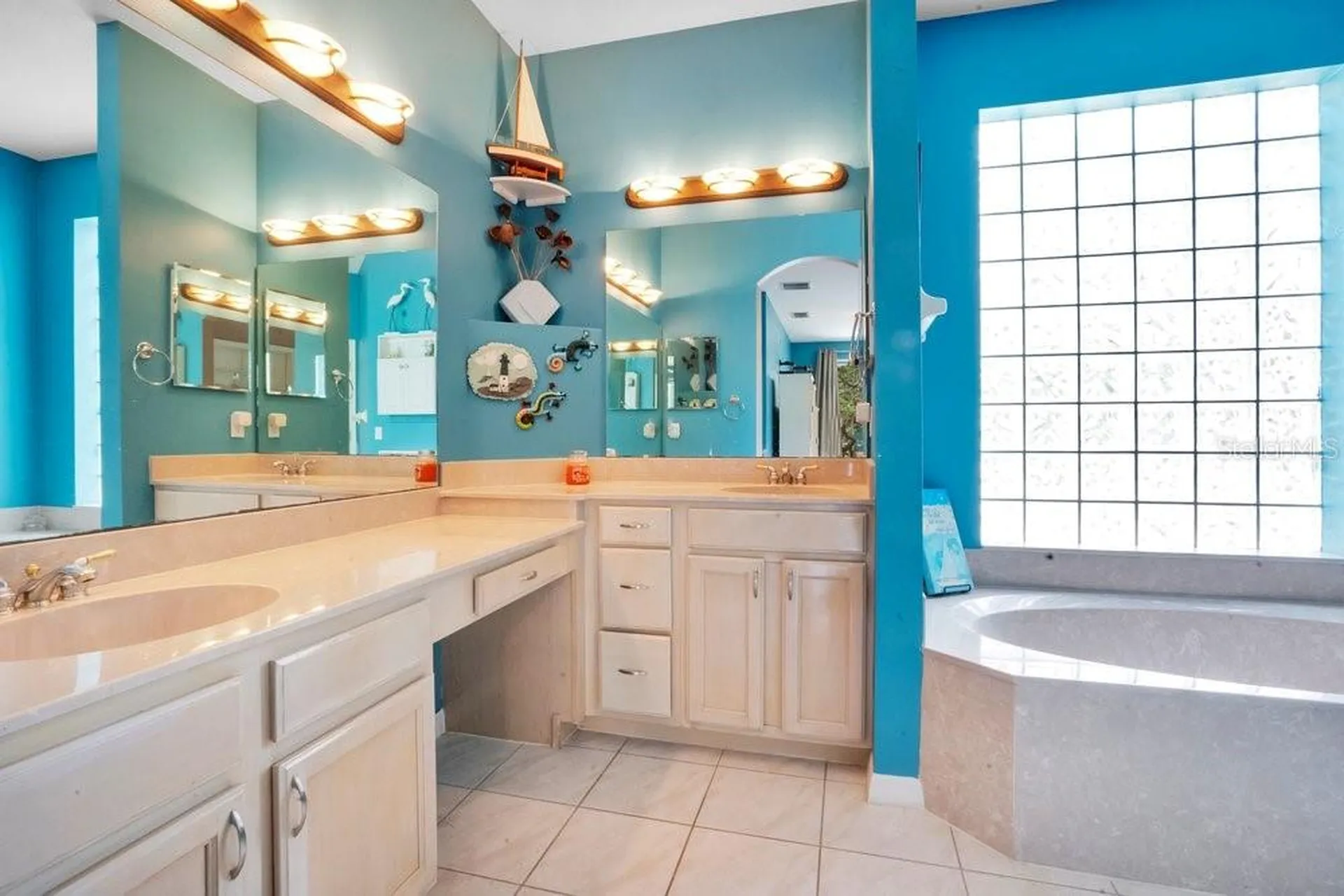 8618 Terrace Pines Court Orlando FL 32836