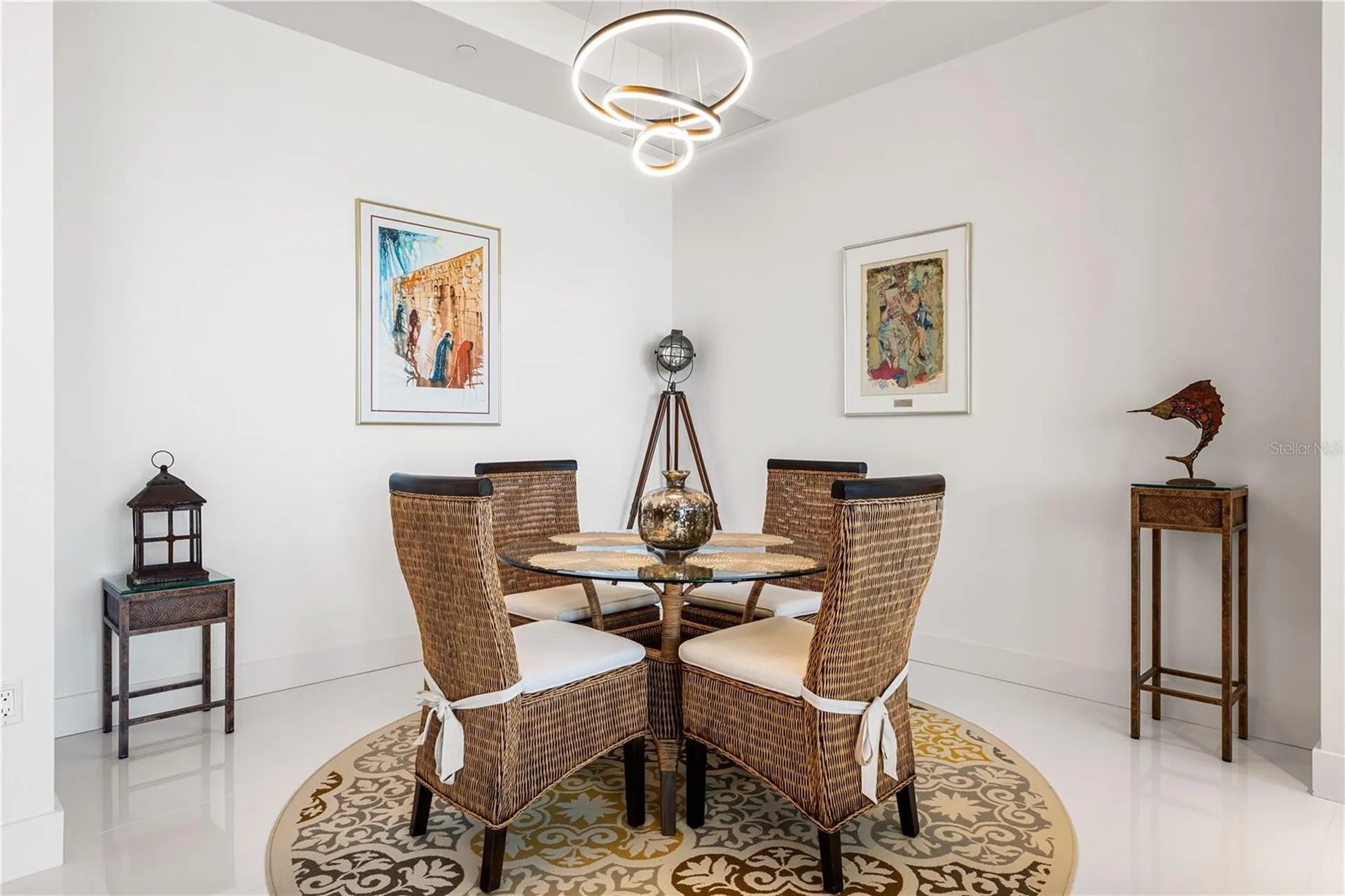 111 S Pineapple Avenue Sarasota FL 34236