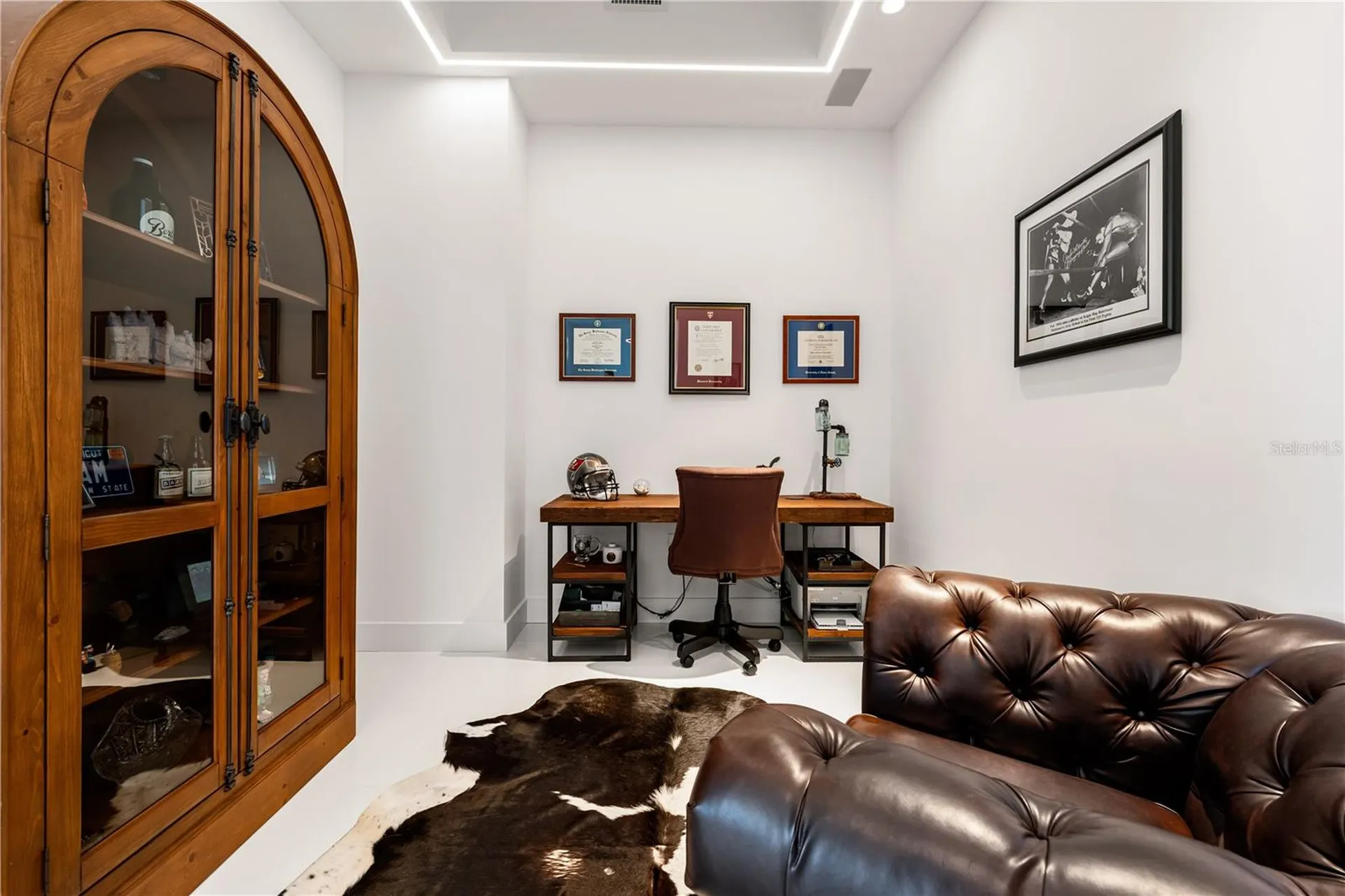 111 S Pineapple Avenue Sarasota FL 34236