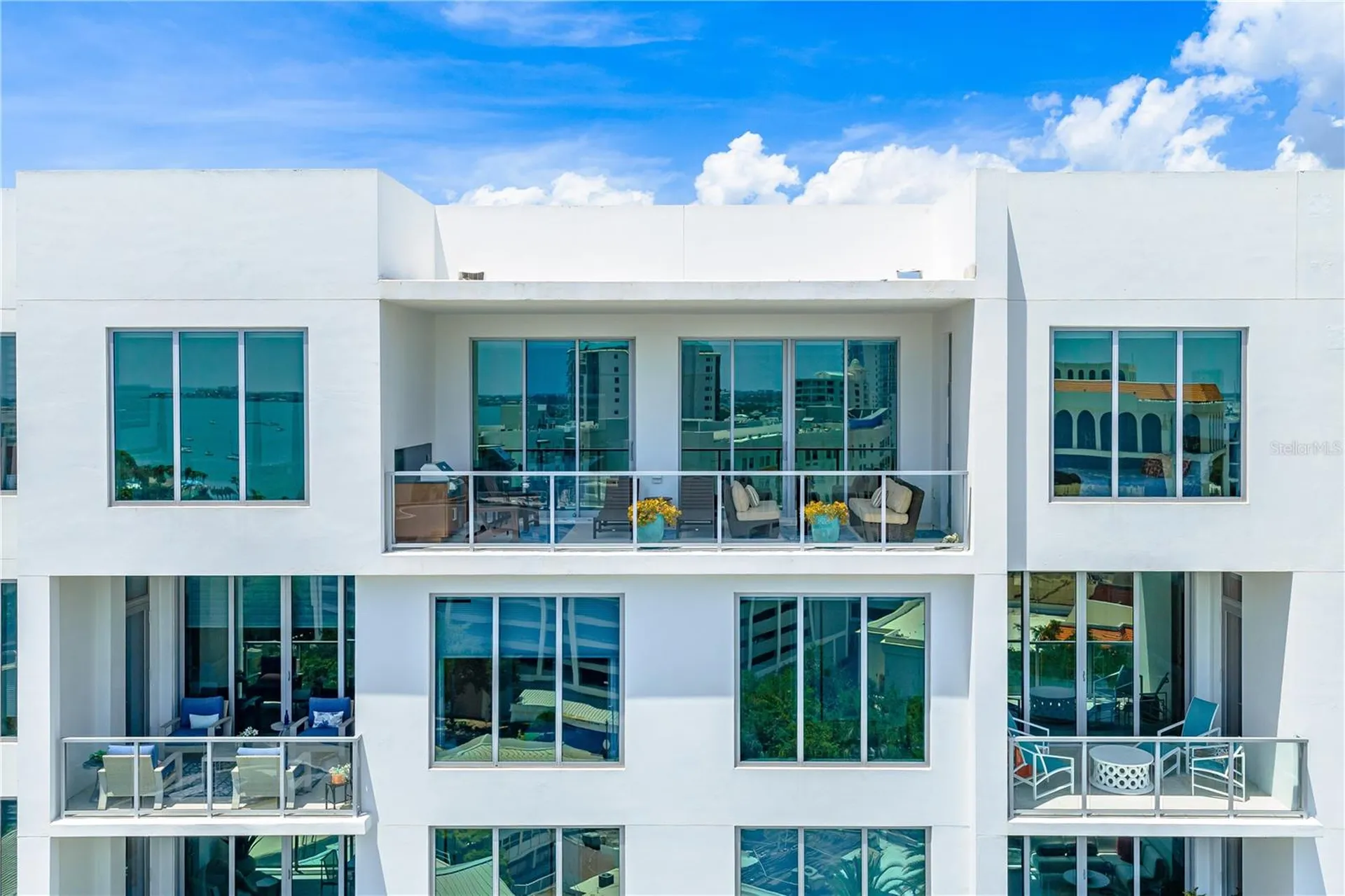 111 S Pineapple Avenue Sarasota FL 34236