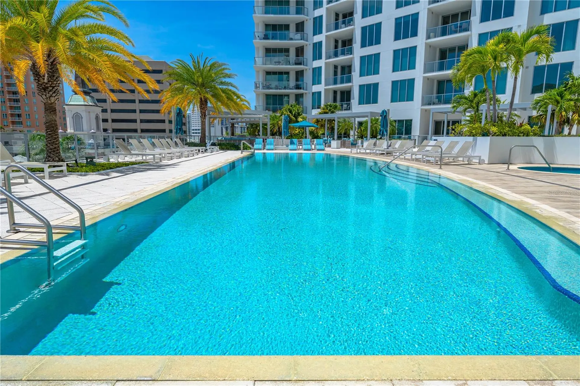 111 S Pineapple Avenue Sarasota FL 34236