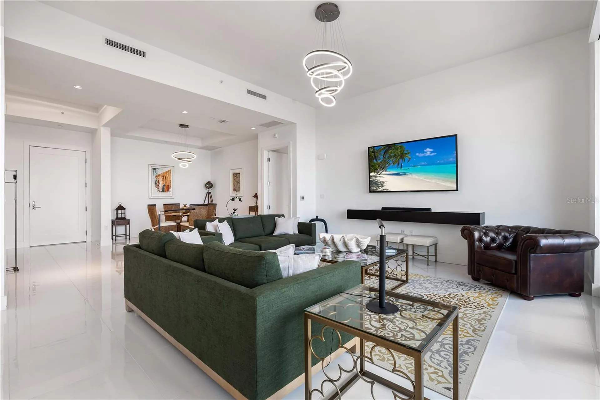 111 S Pineapple Avenue Sarasota FL 34236
