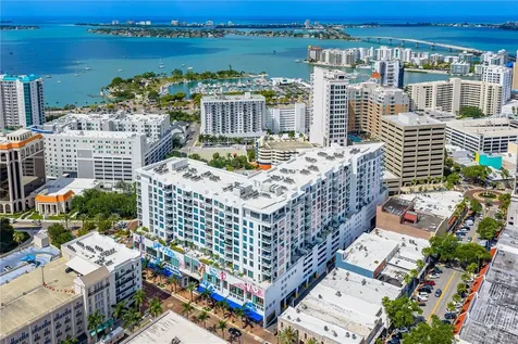 111 S Pineapple Avenue Sarasota FL 34236