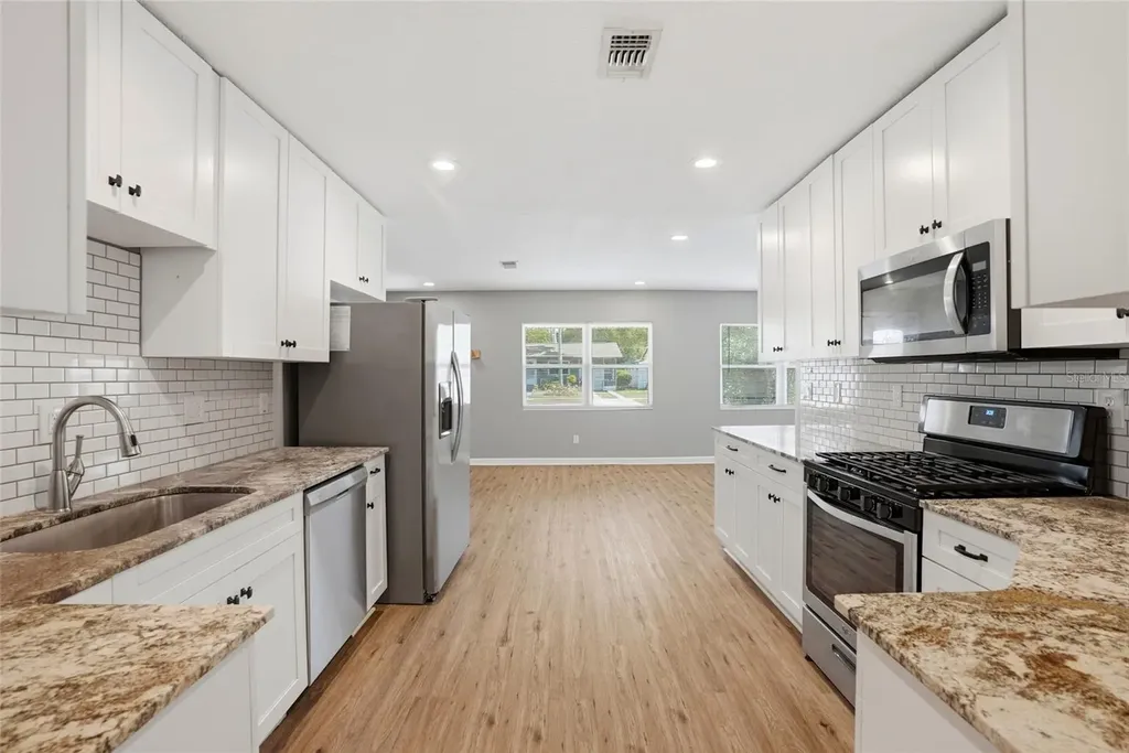 5127 4th Avenue S St Petersburg FL 33707