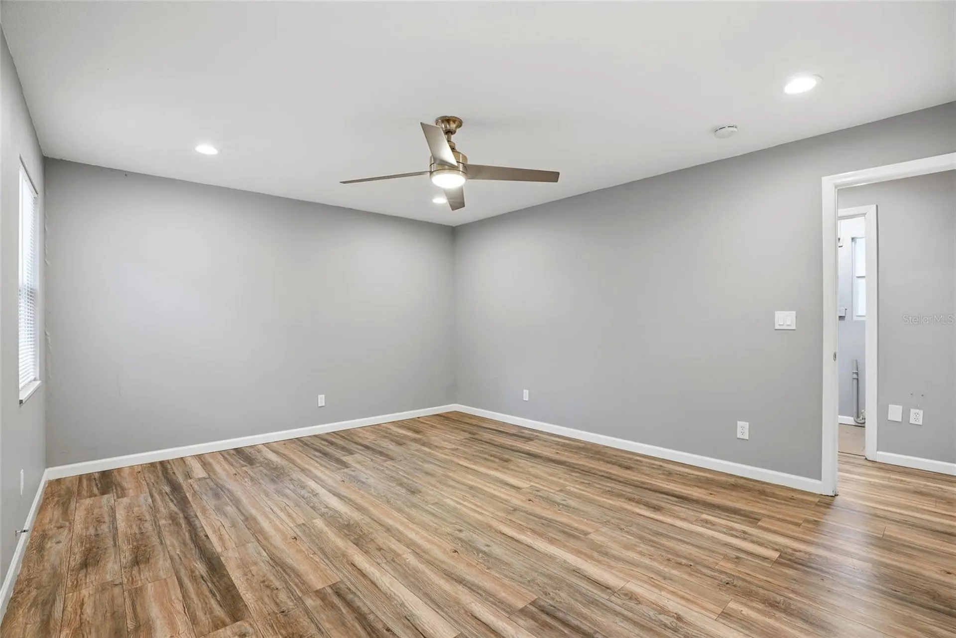 5127 4th Avenue S St Petersburg FL 33707