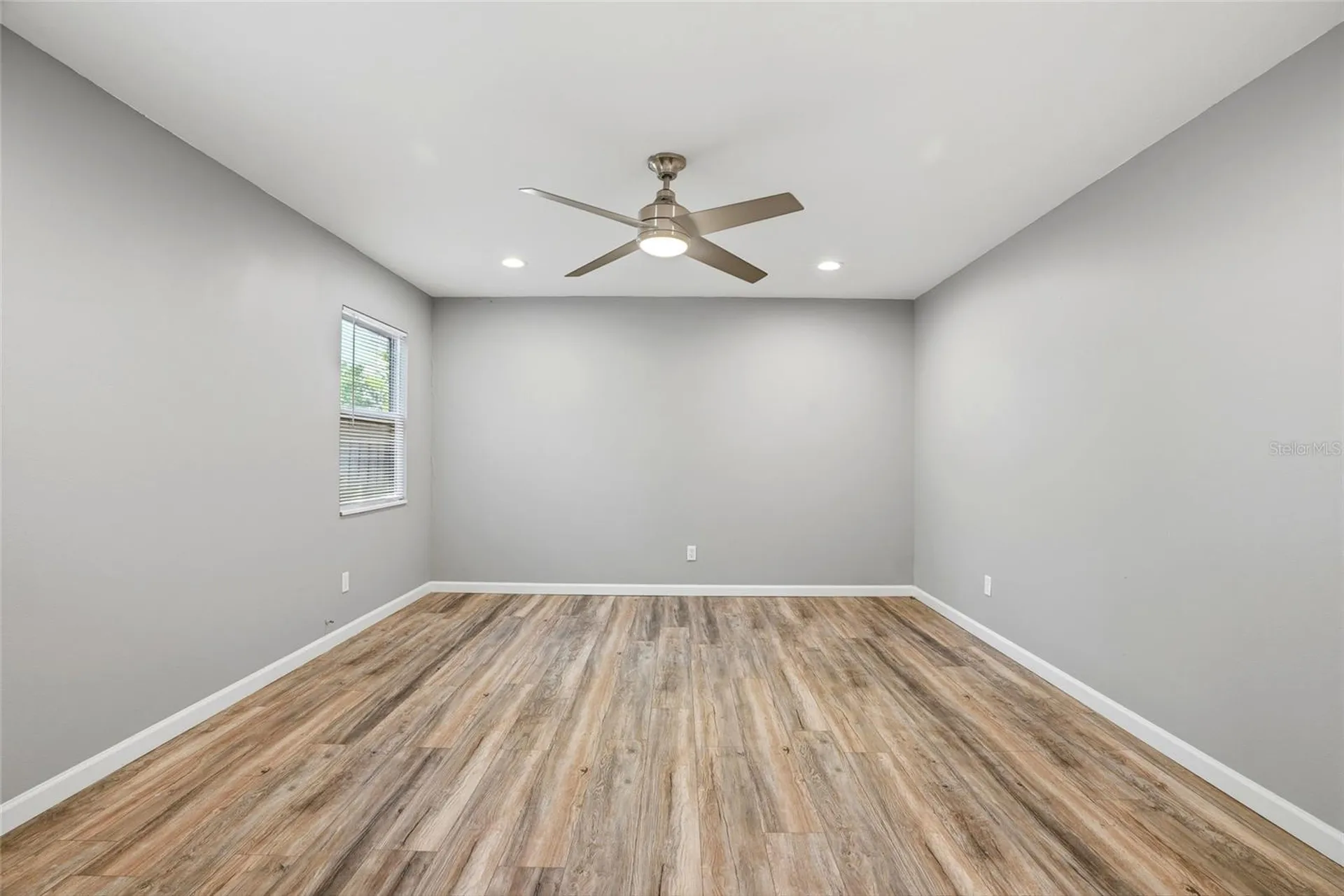 5127 4th Avenue S St Petersburg FL 33707