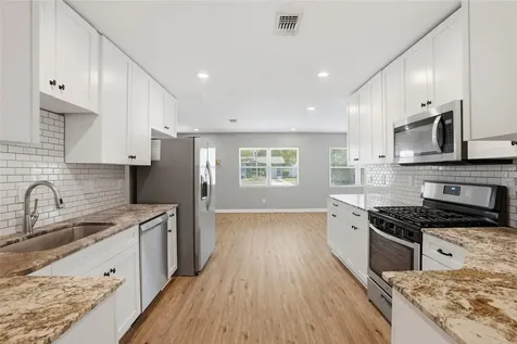 5127 4th Avenue S St Petersburg FL 33707