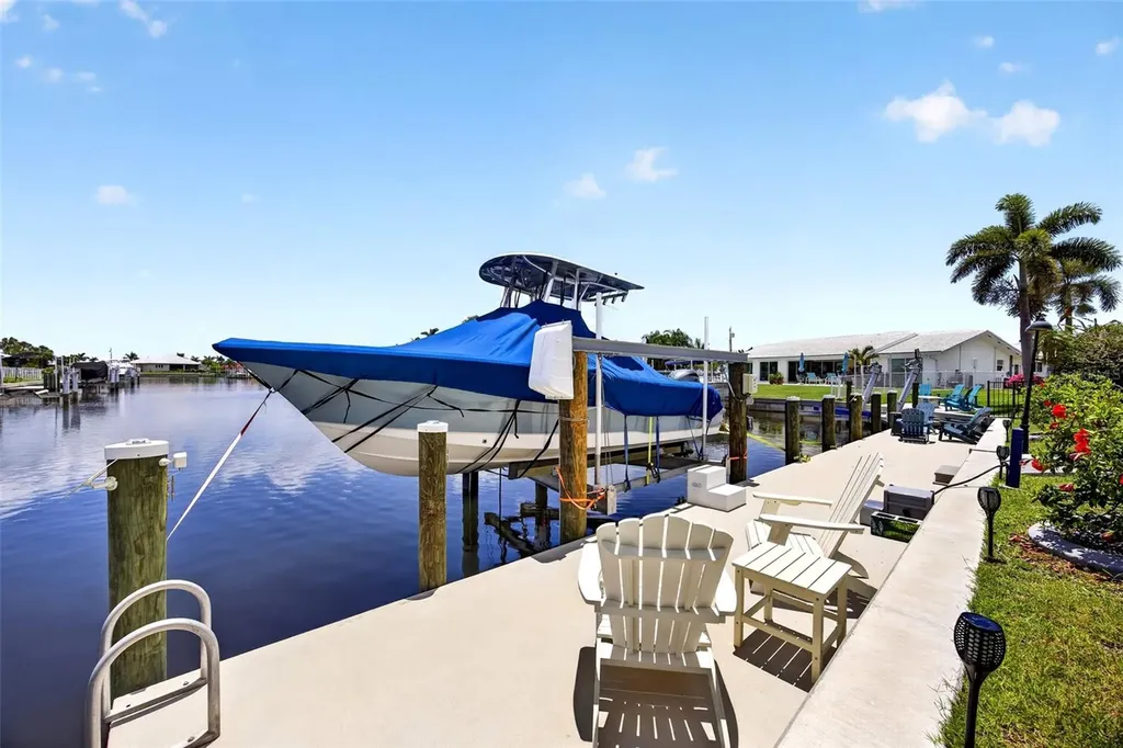 586 Bal Harbor Boulevard Punta Gorda FL 33950