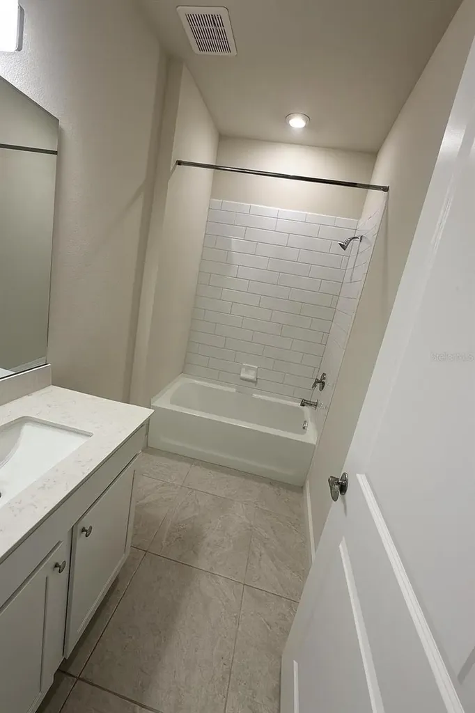 6040 Wildline Drive St Cloud FL 34771