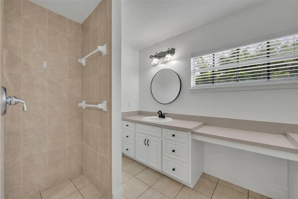 1717 W Kelly Park Road Apopka FL 32712