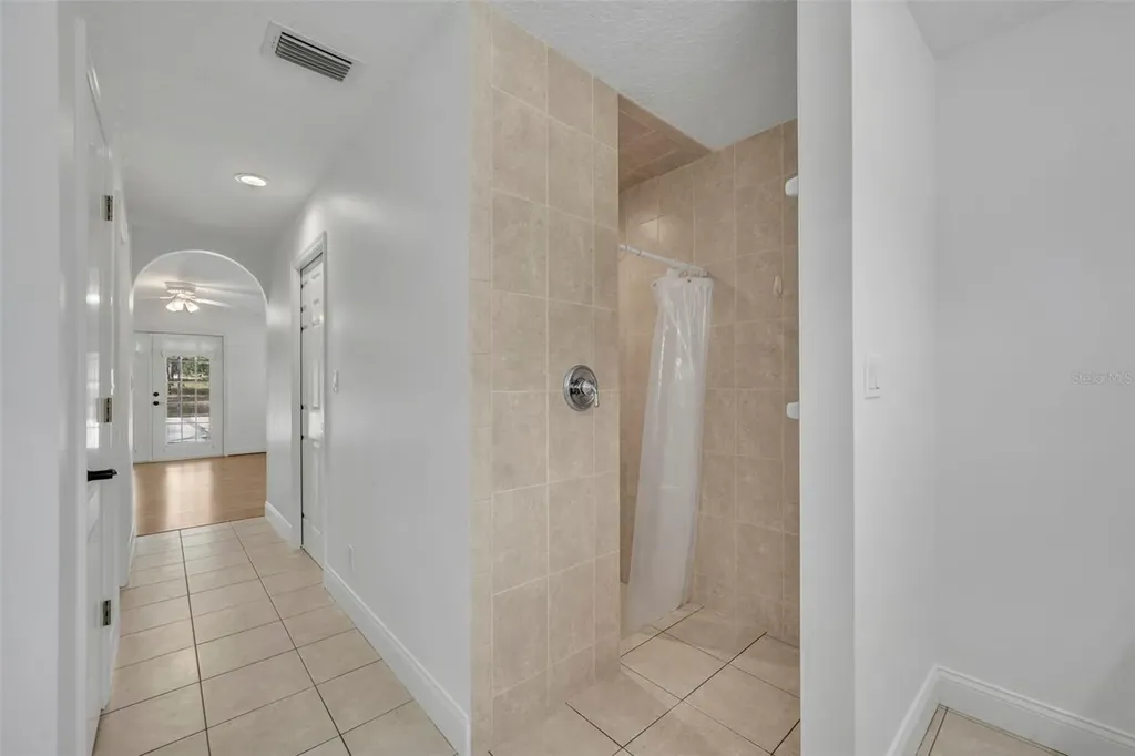 1717 W Kelly Park Road Apopka FL 32712