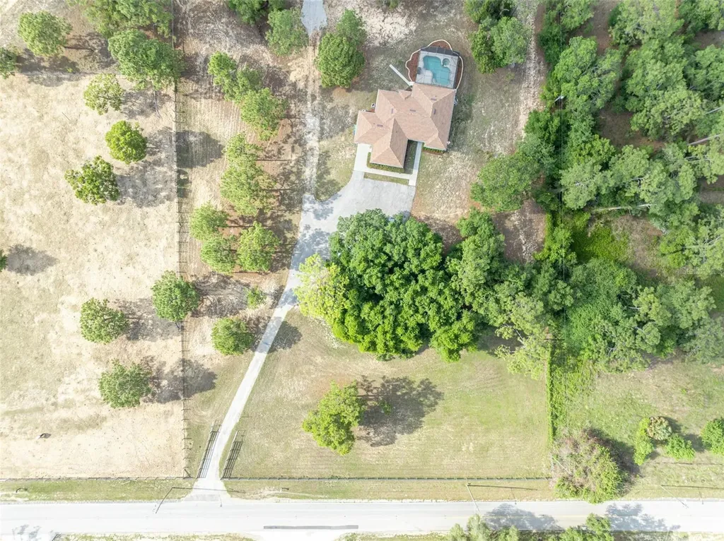 1717 W Kelly Park Road Apopka FL 32712